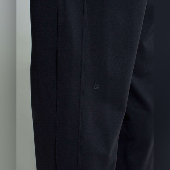 Lululemon Kung Fu Pant (Regular) - Picture 13 of 14